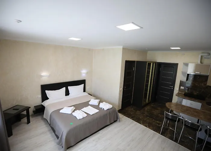 Hotel Kyiv *